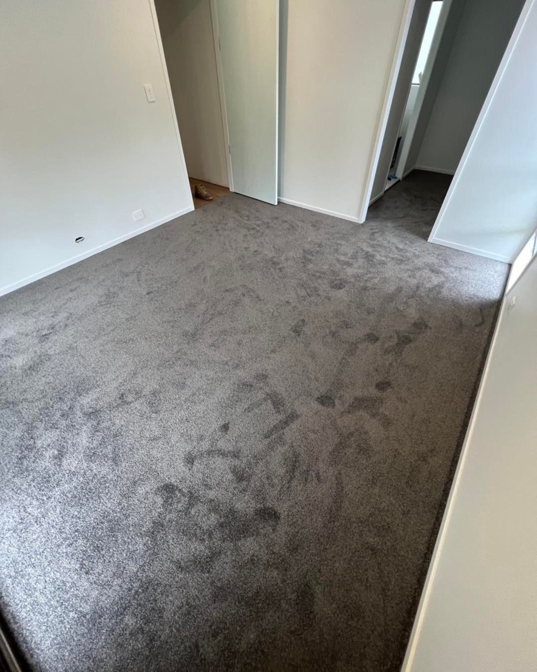 Soft grey carpet, bedroom